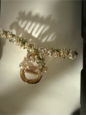 Pearl Flower Hair Clamp - Gold Tone with White Pearls and Green Accents